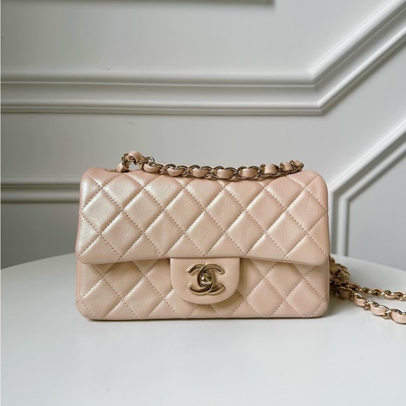 —SOLD— 21S Chanel Mini Rectangular beige iridescent - Picture 1 of 12